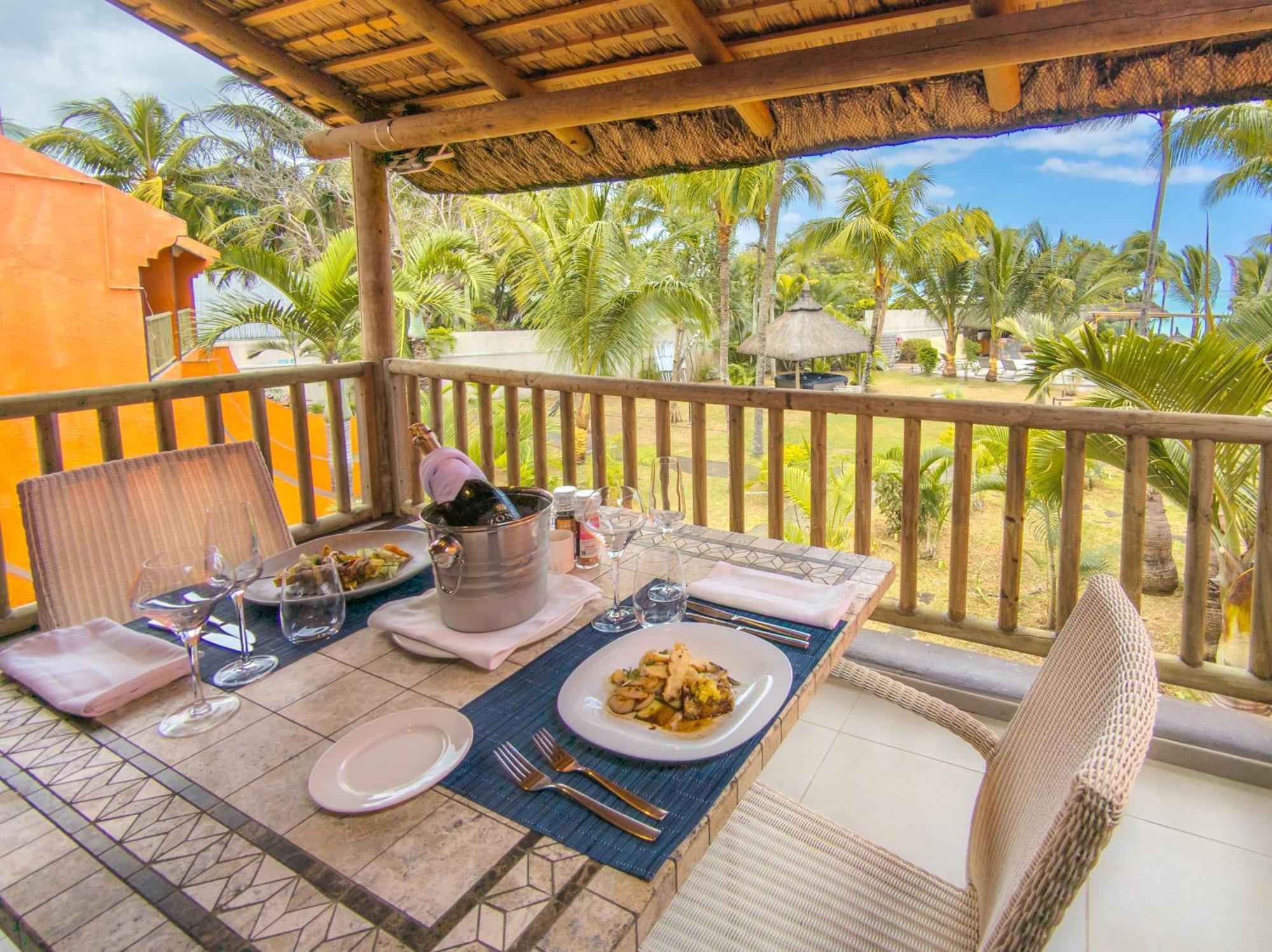 Flowers Of Paradise With Lov Mont-Choisy Exterior foto